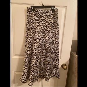 Midi skirt with slip